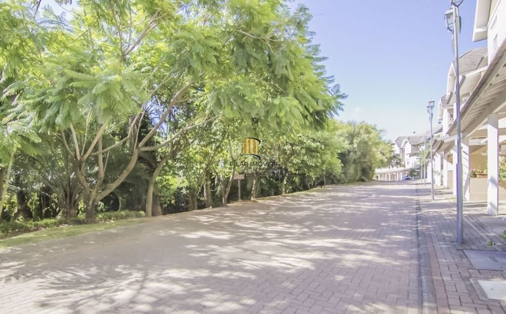 Casa Para Comprar  em condomínio com 5 quartos e 4 vagas no Jardim Botânico