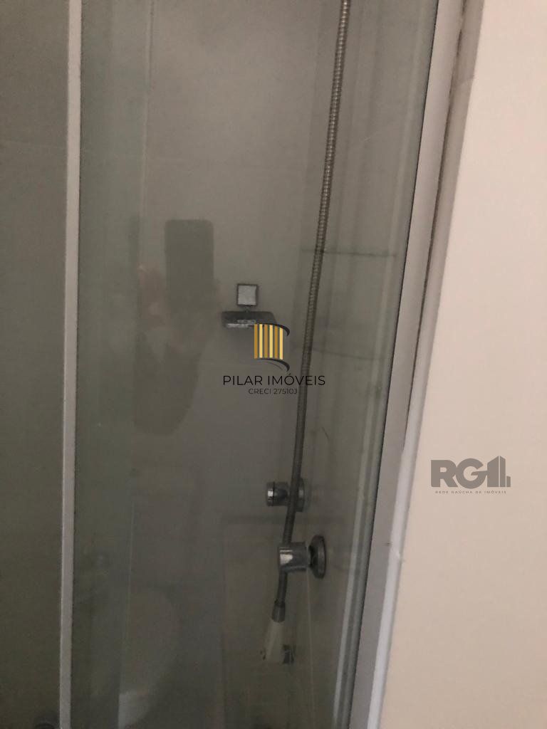 vende Apartamento Garden semi- mobiliado, com 114m², R$589.000,00, 3 dormitórios, 1 suíte, com pátio,1 box