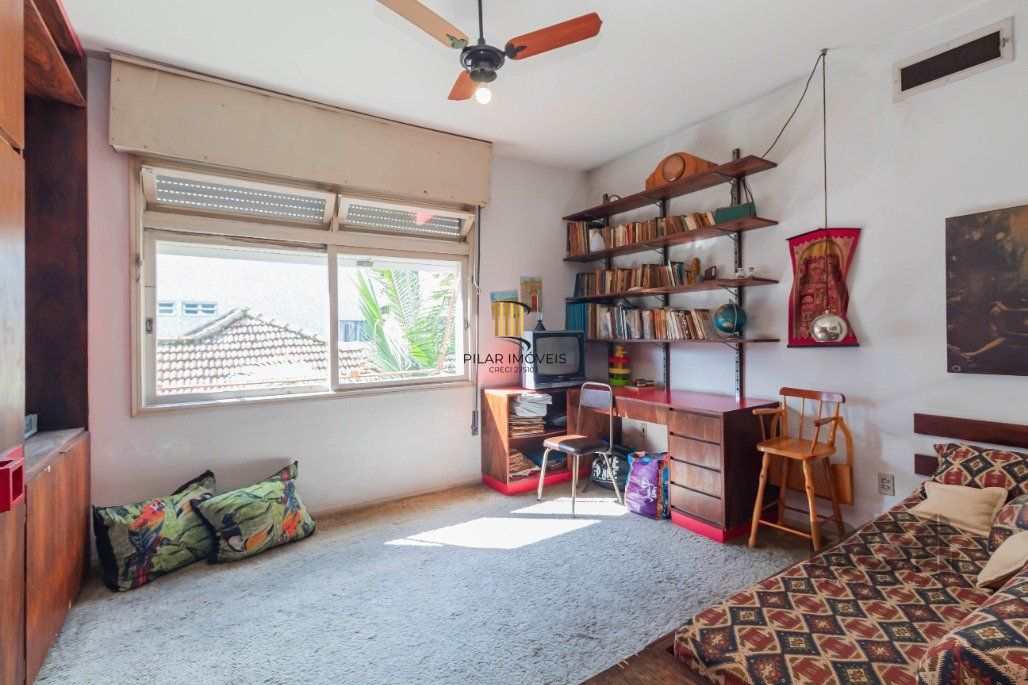 Apartamento para Comprar com 3 dormitórios com suíte e 195m² com até 4 vagas