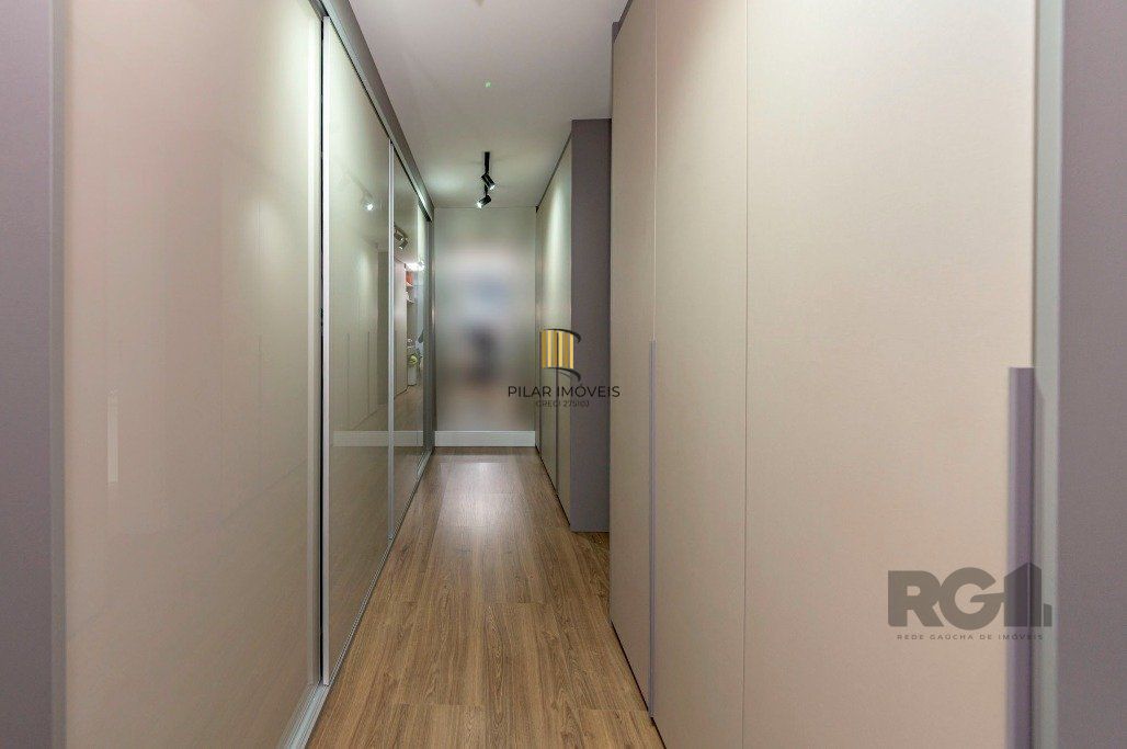 Apartamento para Comprar, impecável  com  4 dorm, sendo 3 suítes e 3 vagas Rio Branco