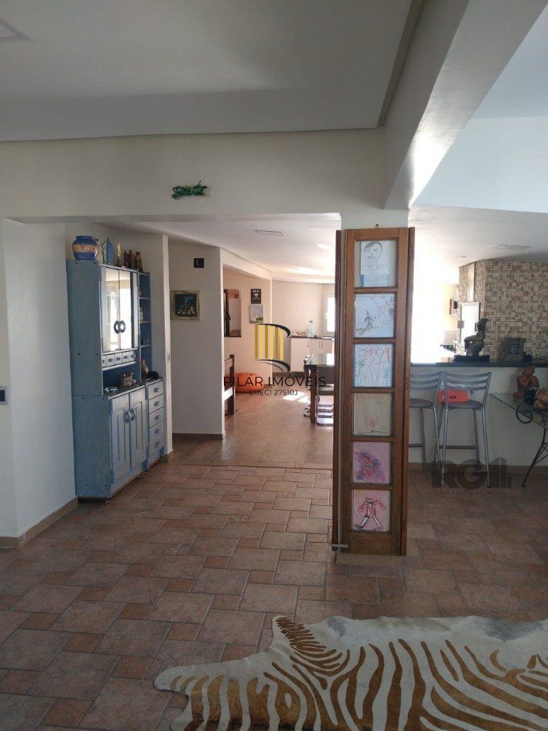COBERTURA ÚNICA NO BAIRRO JARDIM BOTÂNICO COM 350M² 4 SUÍTES, 2 VAGAS DE GARAGEM
