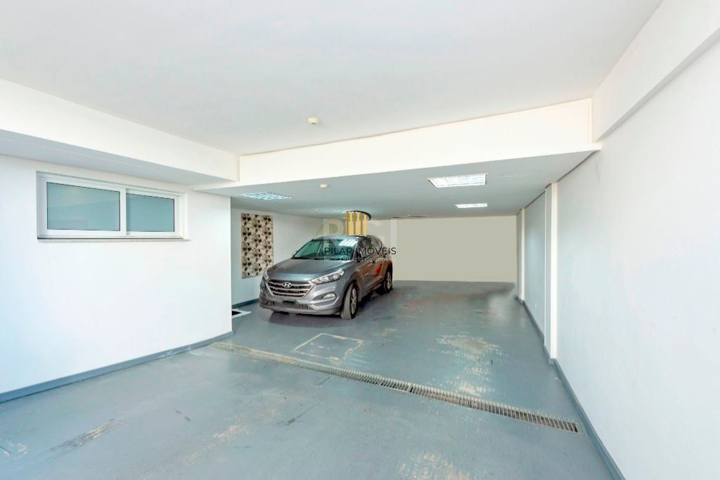 Casa para comprar Com 4 dormitórios , 431 m²- Três Figueiras - Porto Alegre/RS