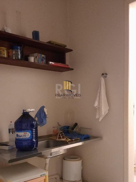 Sala, 55 m² Para comprar por R$ 250.000,00 - Independência - Porto Alegre/RS