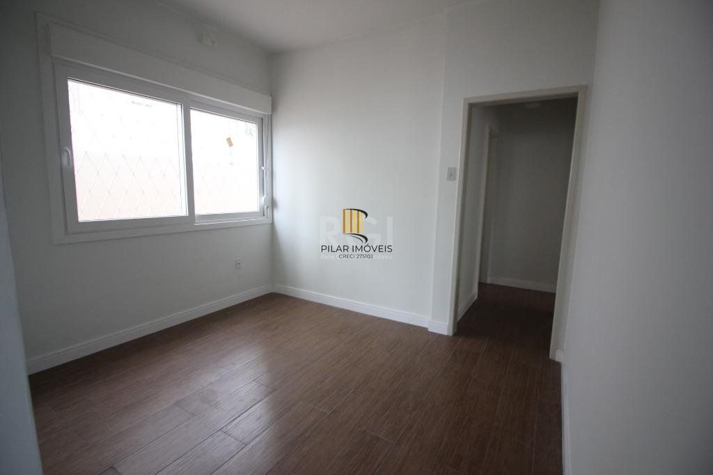 Casa com 3 Dormitórios Para comprar  250 m² - Petrópolis - Porto Alegre/R