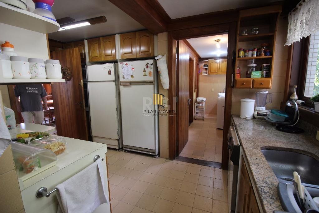 Cobertura Residencial Para Comprar No Bairro  Bela Vista com 493 m, 3 dormitorios, 1 suite.