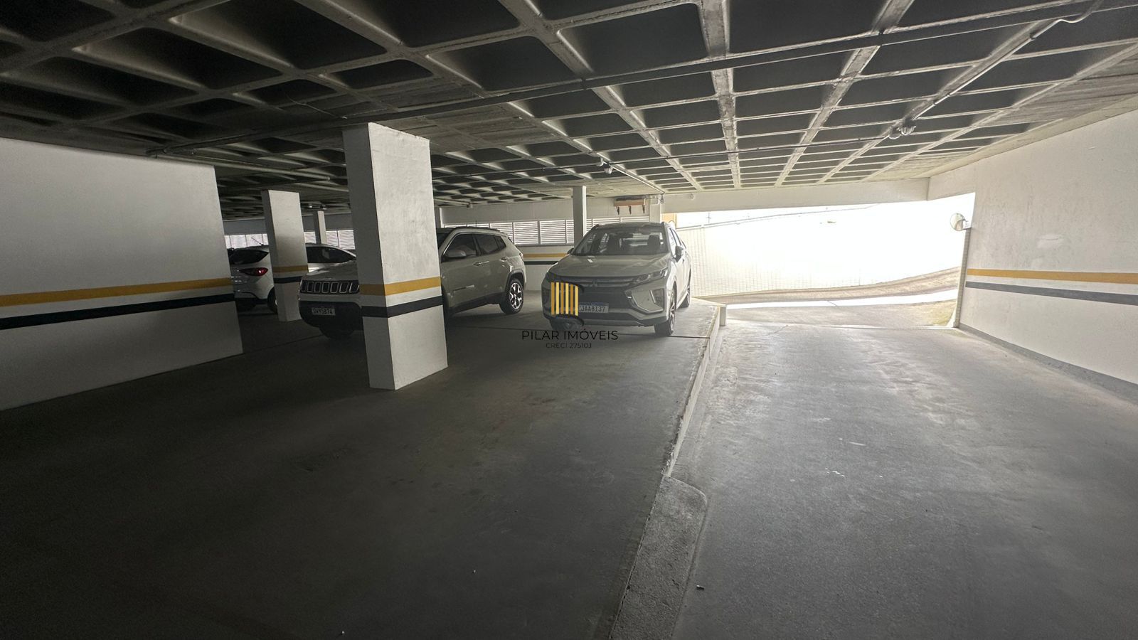 APARTAMENTO 3 DORMITÓRIOS MOBILIADO NO CENTRO DE TORRES RS