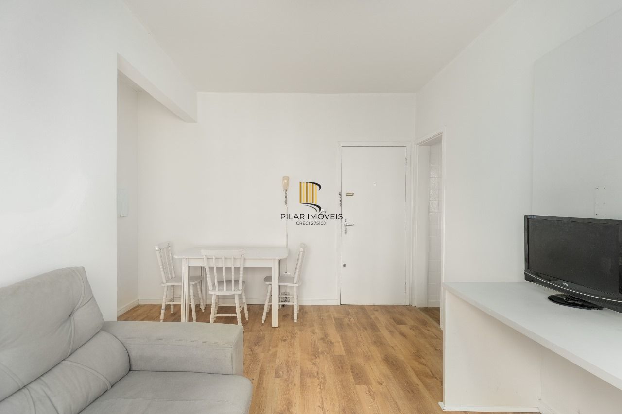 Apartamento para comprar com  68m²  no Centro Histórico