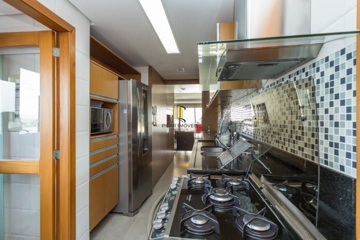 Apartamento de luxo com vista definitiva à venda no Três Figueiras