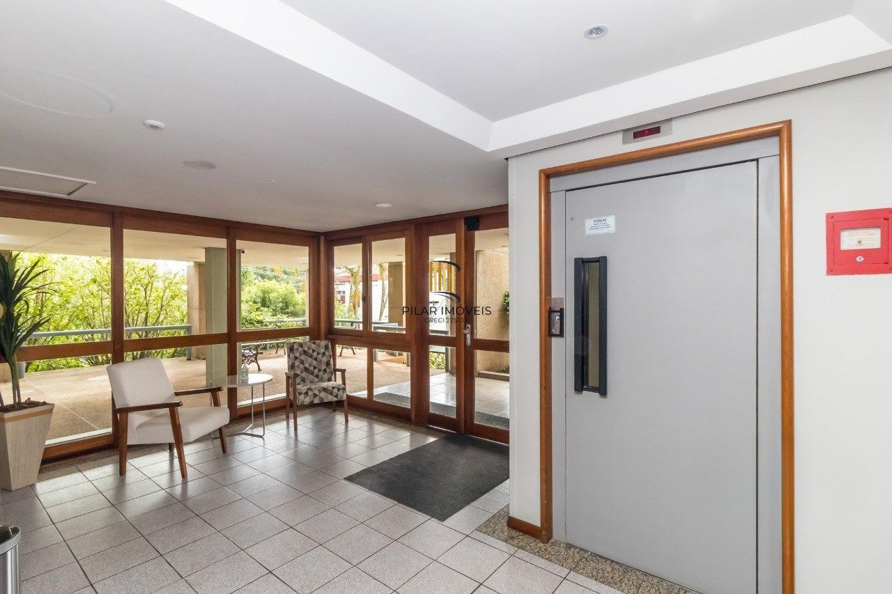 Apartamento 2 dormitórios no bairro Passo da Areia