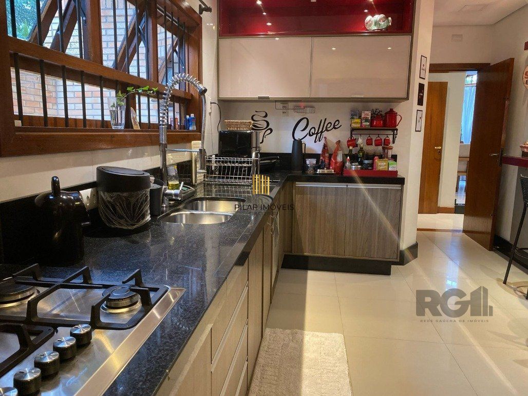 Casa para Comprar na parte nobre do Chácara das Pedras