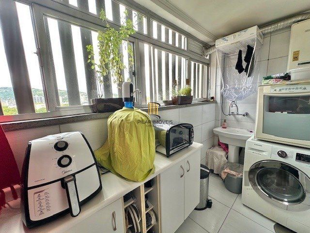 Apartamento Para comprar no Bairro Partenon com 2 quartos