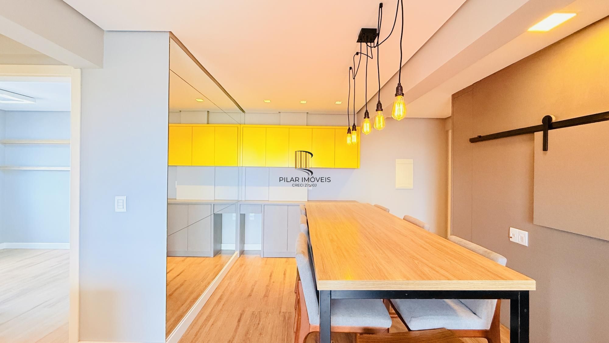 Apartamento para comprar com 2 dormitórios sendo 1 suíte