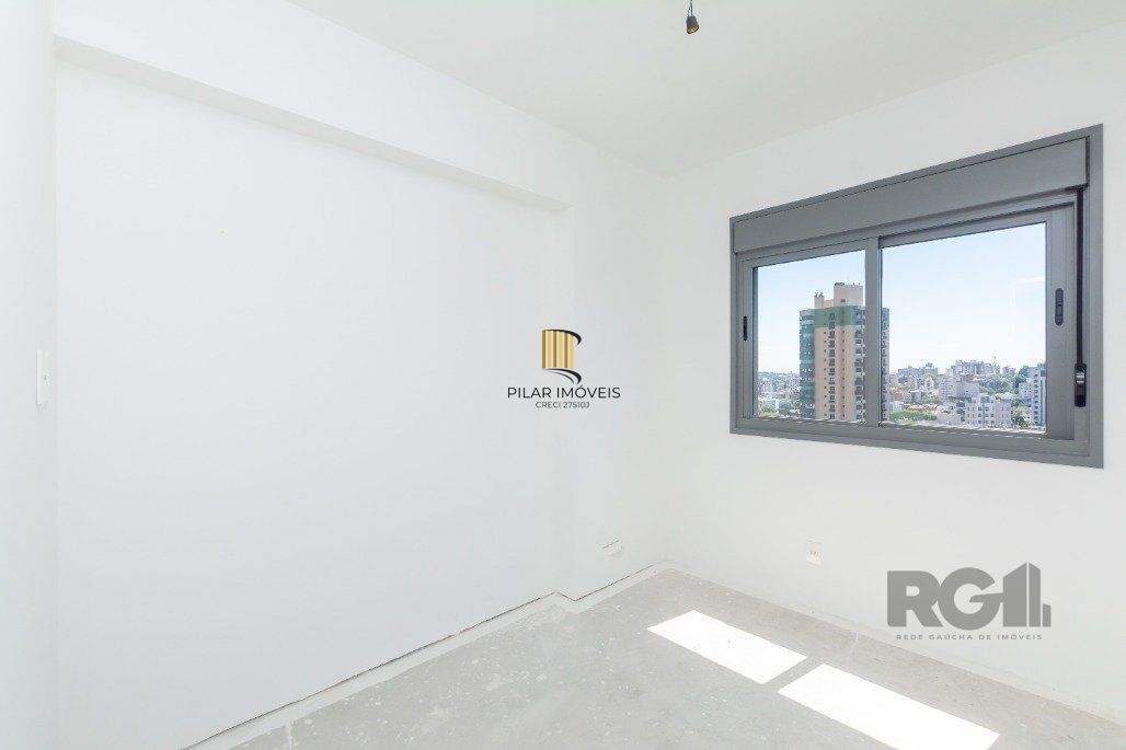 Apartamento 3 dorms. no Jardim Botânico, com infra completa e 2 vagas separadas