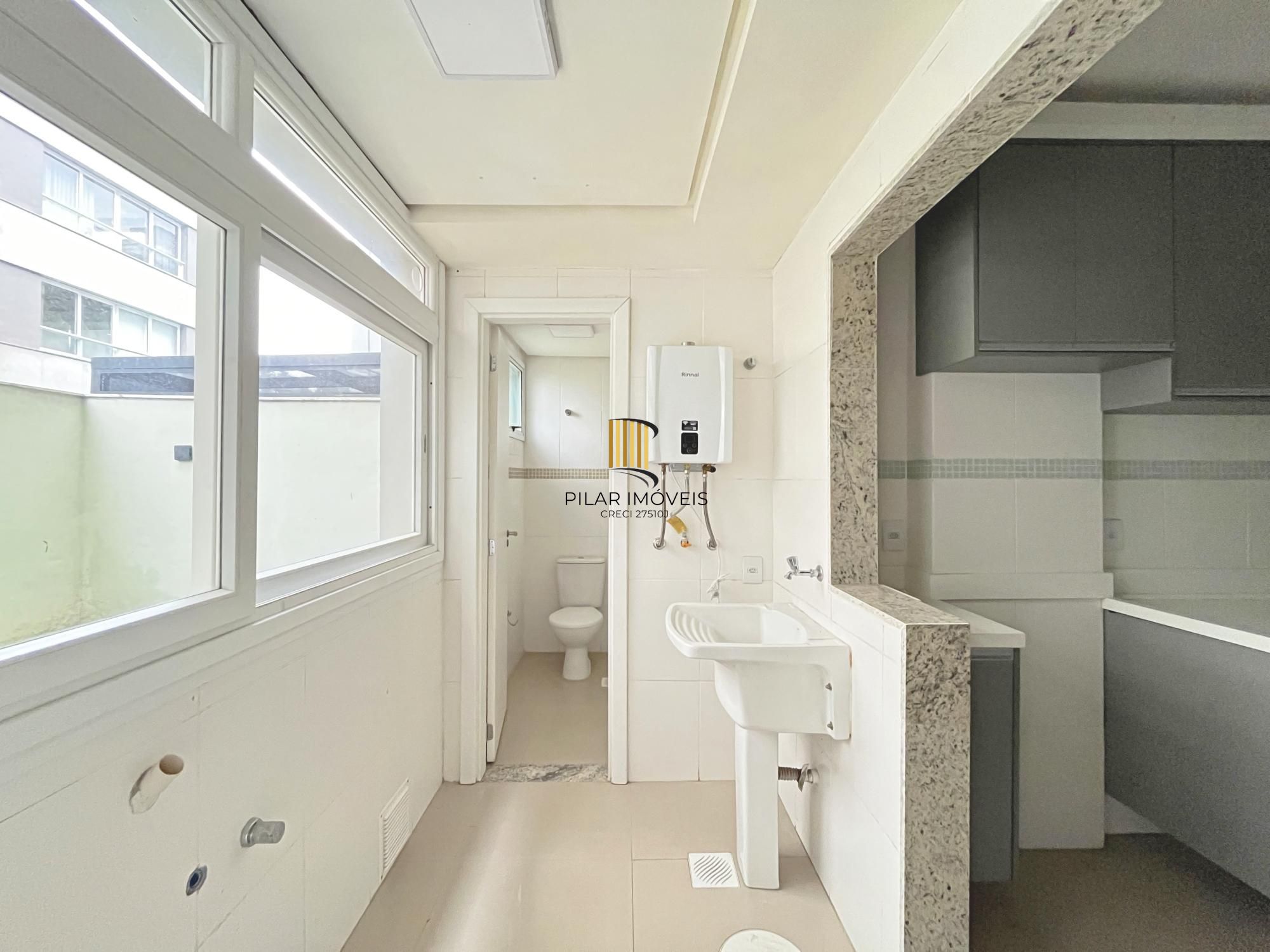 Apartamento garden, 3 dorms a venda Avenida Itajai, Petropolis-ultima unidade