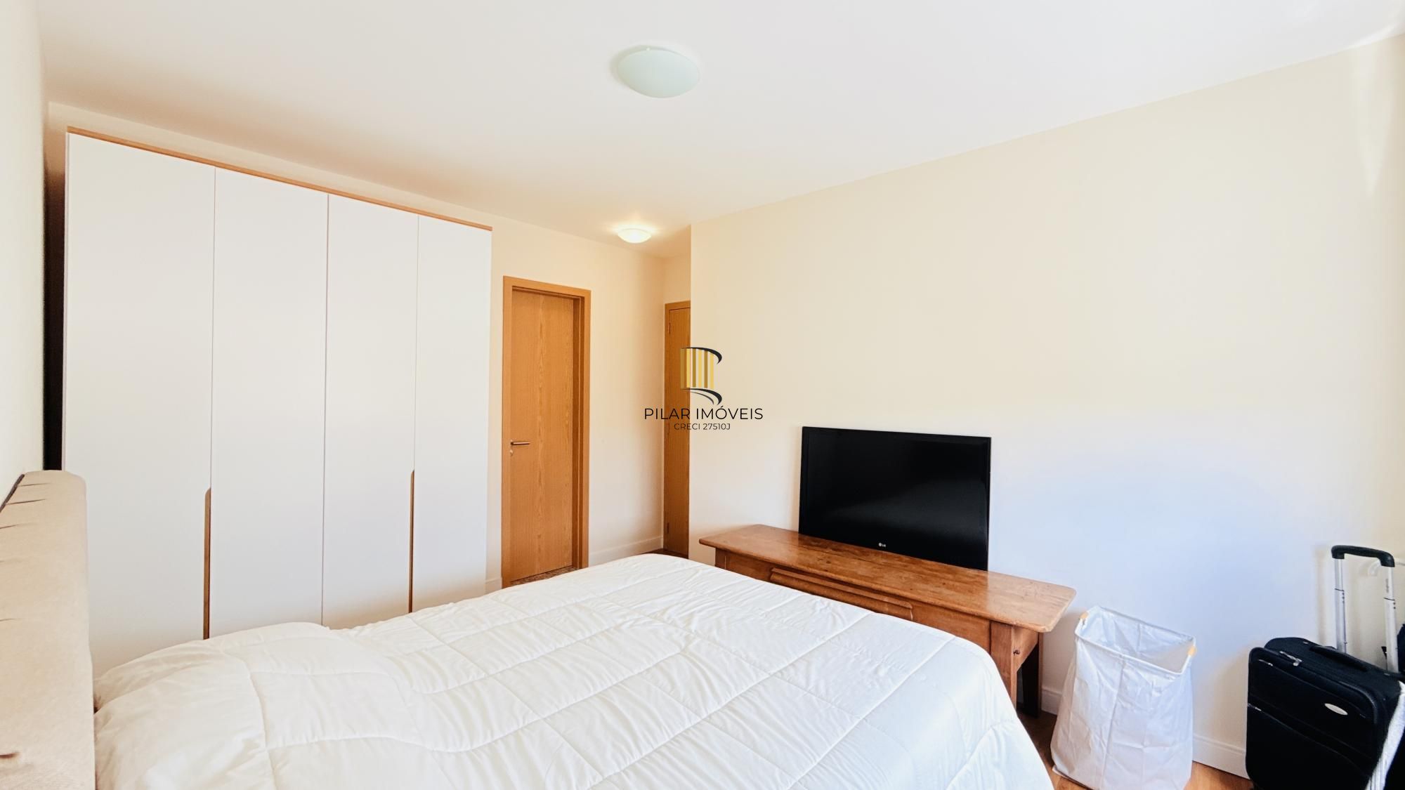 Excelente apartamento a venda com 2 dormitórios no bairro Passo d areia.