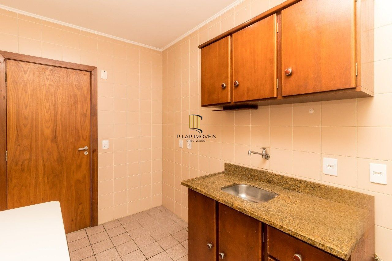 Apartamento 2 dormitórios no bairro Passo da Areia