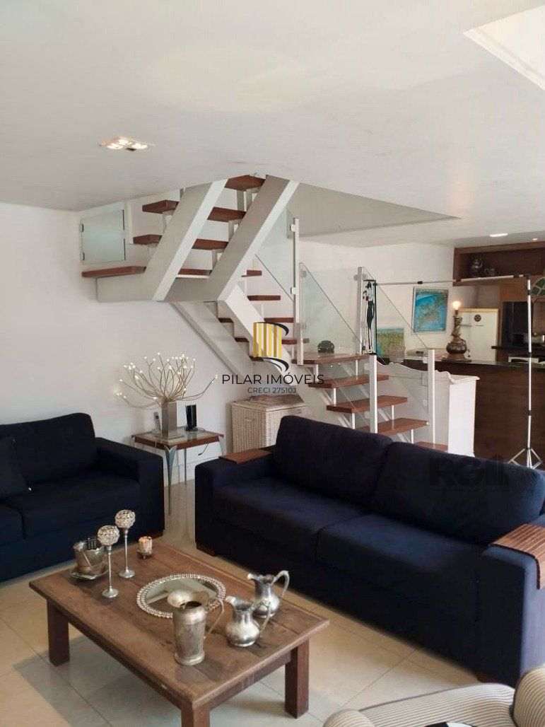Casa Para comprar com 5 Dormitórios na Chácara das Pedras