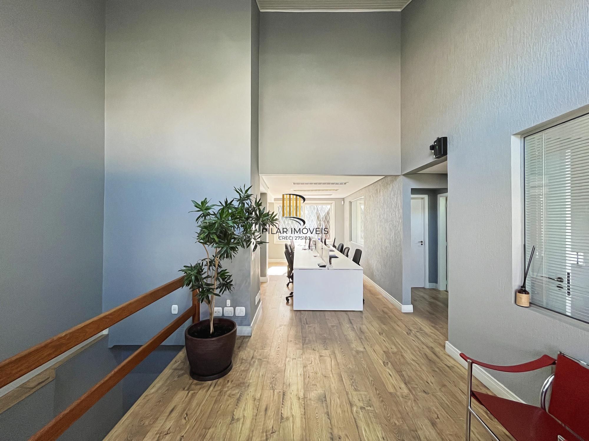Excelente Casa comercial para comprar com 250m² na Avenida Palmeira