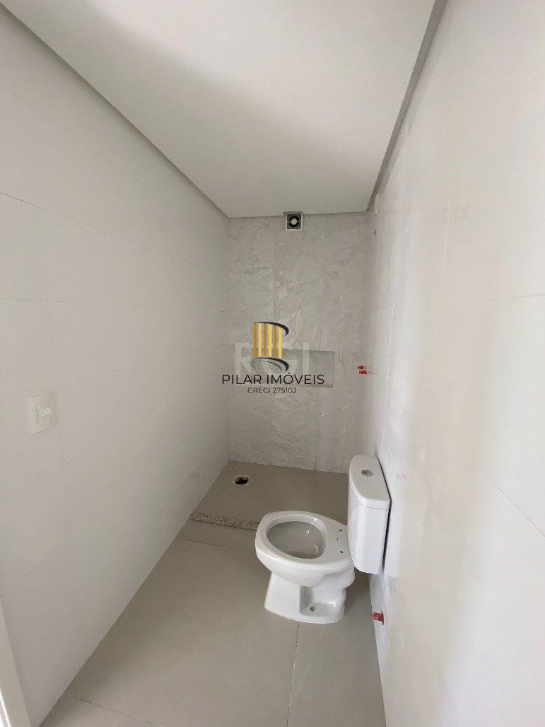 Apartamento Para Comprar no Bairro Jardim Botânico com 3 quartos (1 suíte)