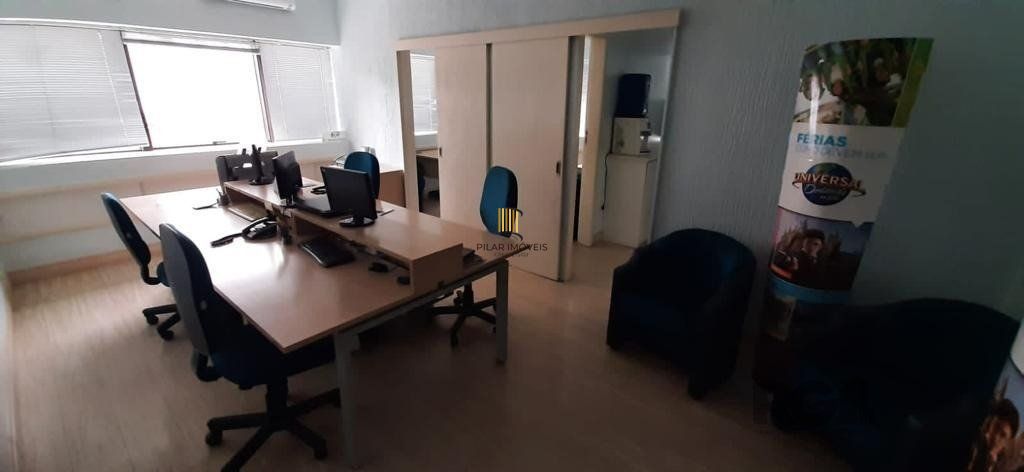 Sala comercial para Comprar  com 1 vaga na Cristóvão Colombo.