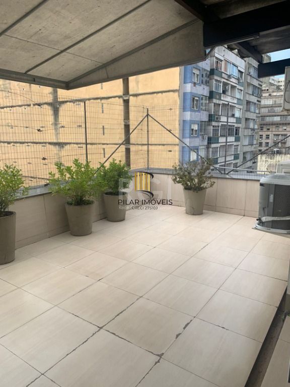 Prédio Para Comprar , 3300 m² por R$ 14.000.000,00 - Centro - Porto Alegre/RS