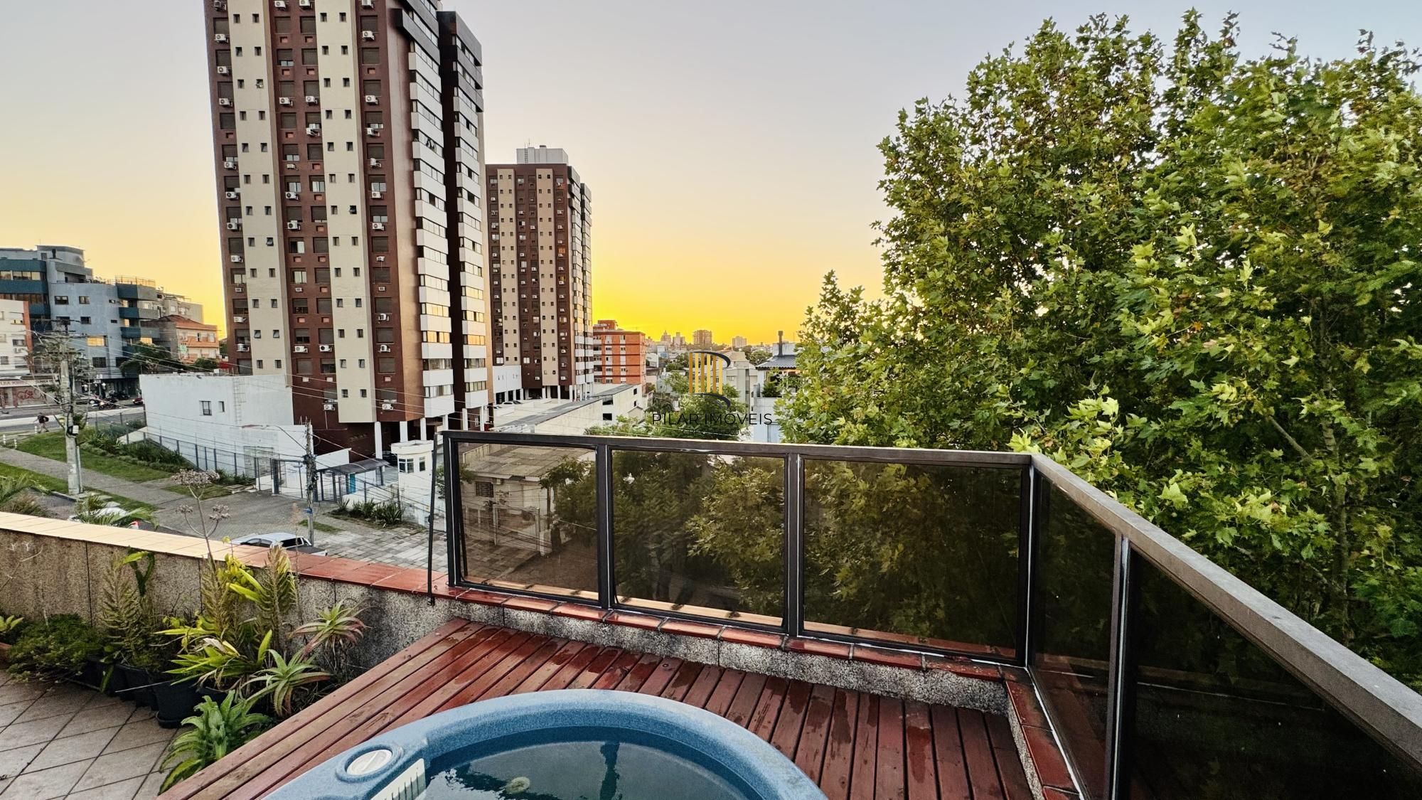 Cobertura 3 dormitórios com piscina e terraço | Chácara das Pedras