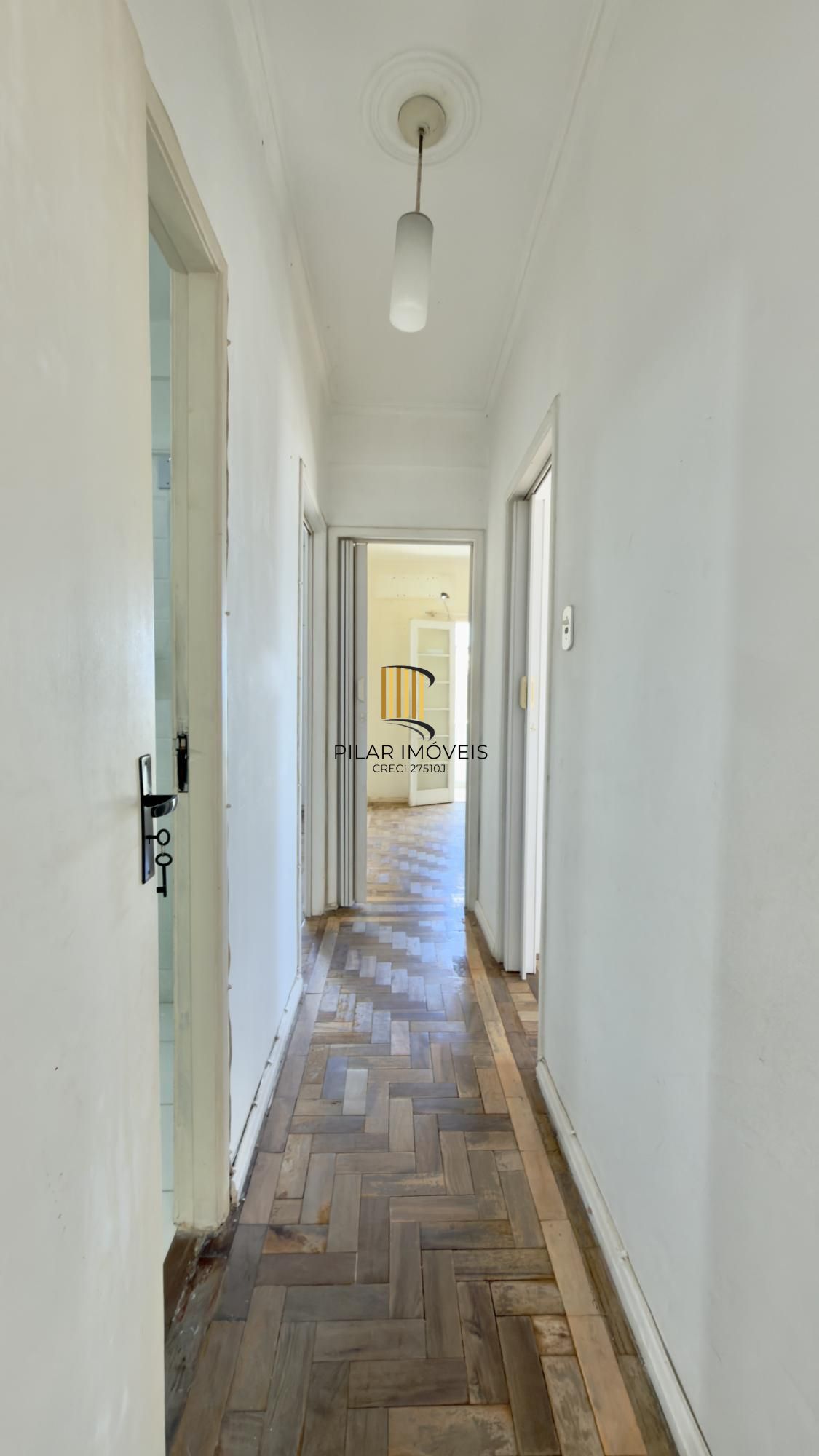 Apartamento 3 quartos para comprar no Ed. Jardim Sevigné. Centro Histórico.