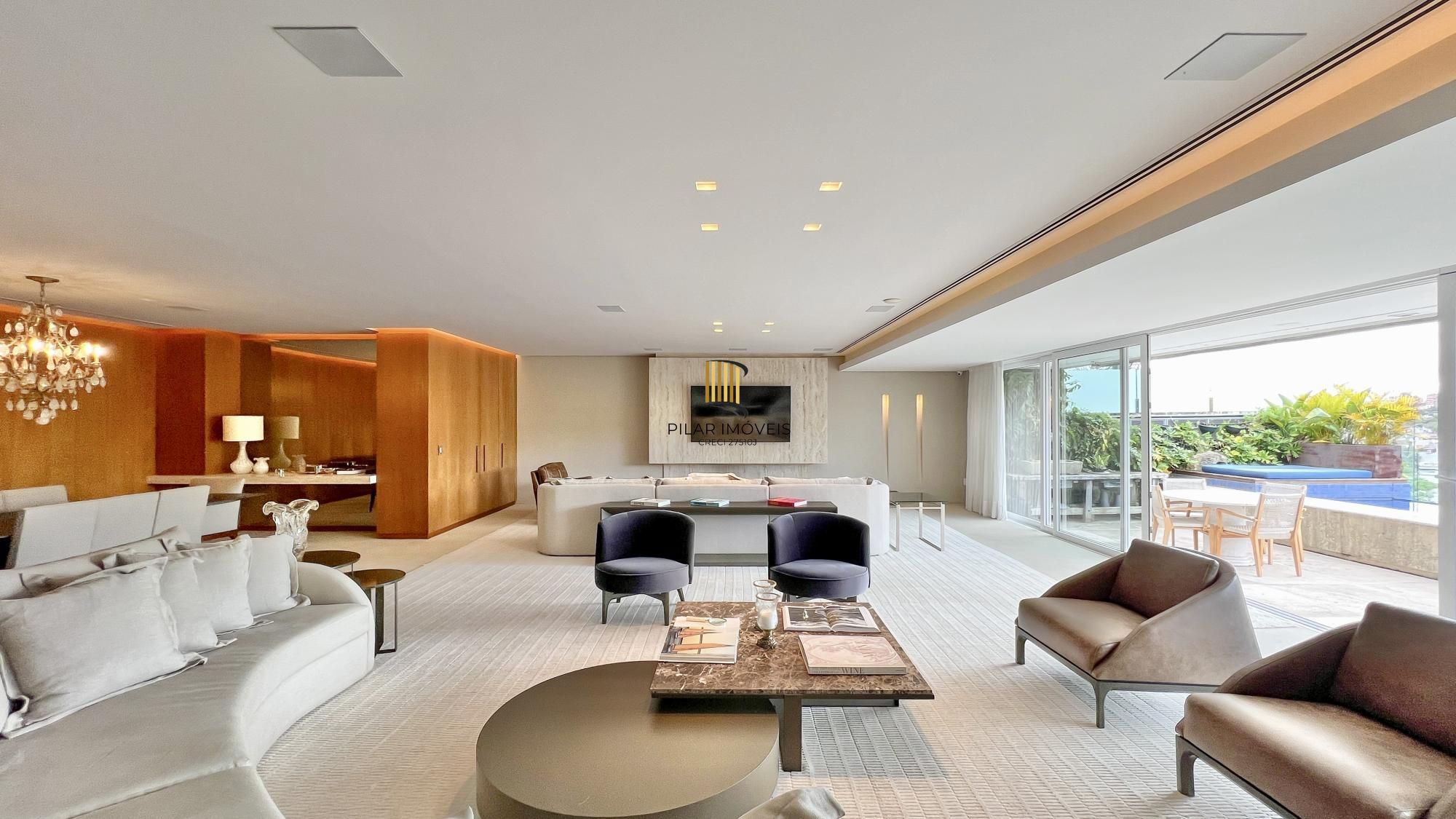 Mansão Suspensa Mobiliada no Las Piedras com piscina e vista para a mata nativa