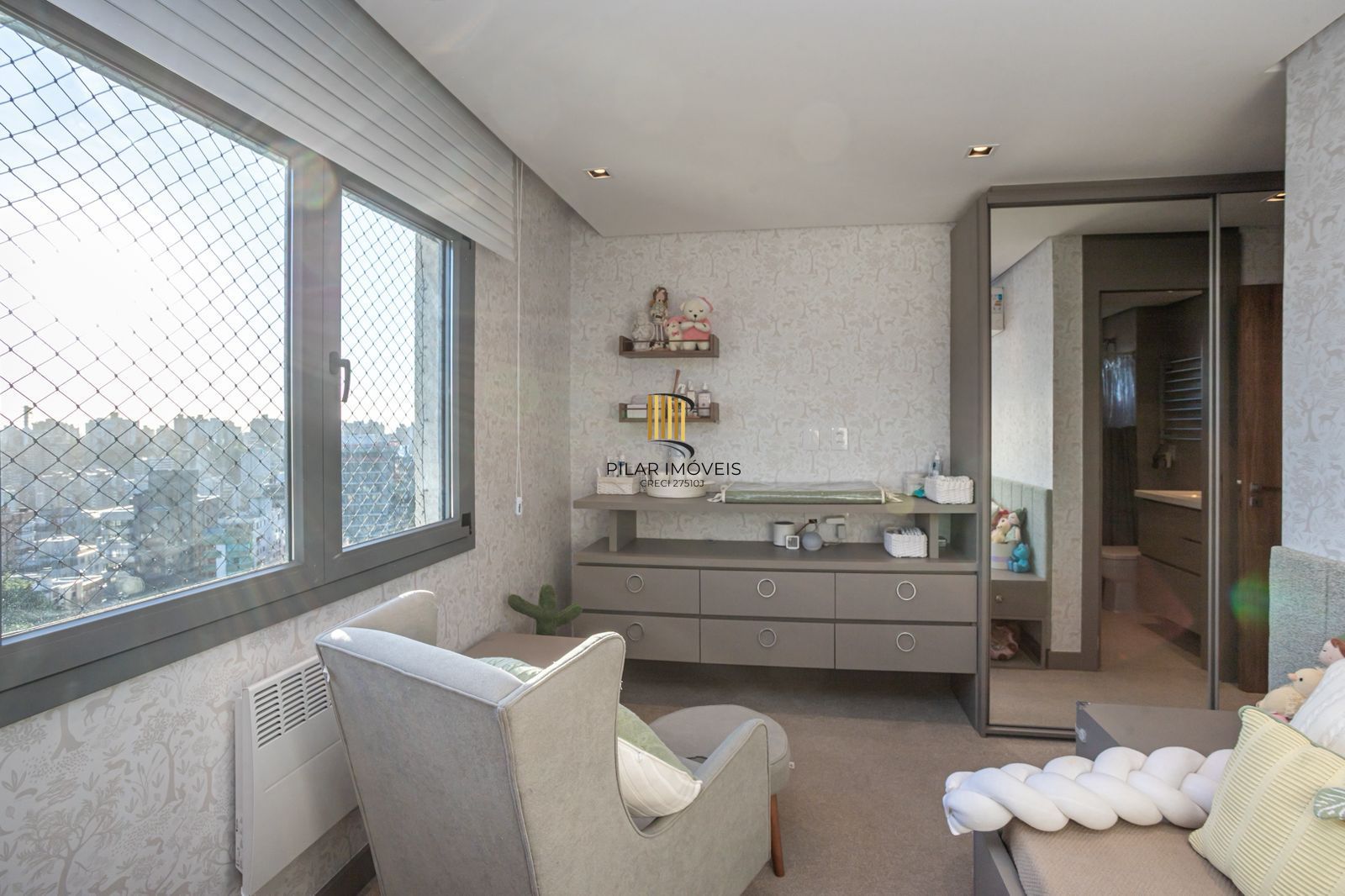 Apartamento de Luxo mobiliado com vista definitiva e automação- Três Figueiras