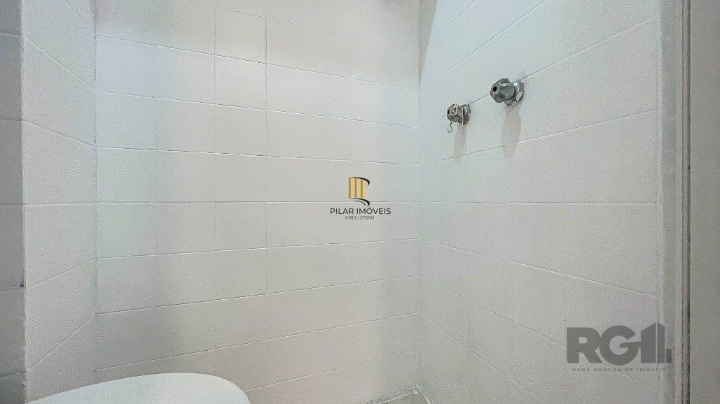 Apartamento para comprar ,  dois dormitórios, 1 vaga de garagem no Centro Histórico.