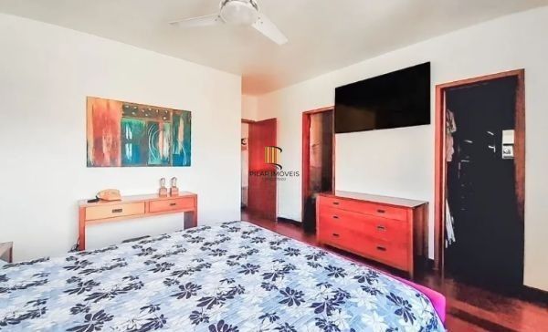 Casa com 3 Quartos e 5 vagas à Venda, 224 m² no Bairro Vila Ipiranga