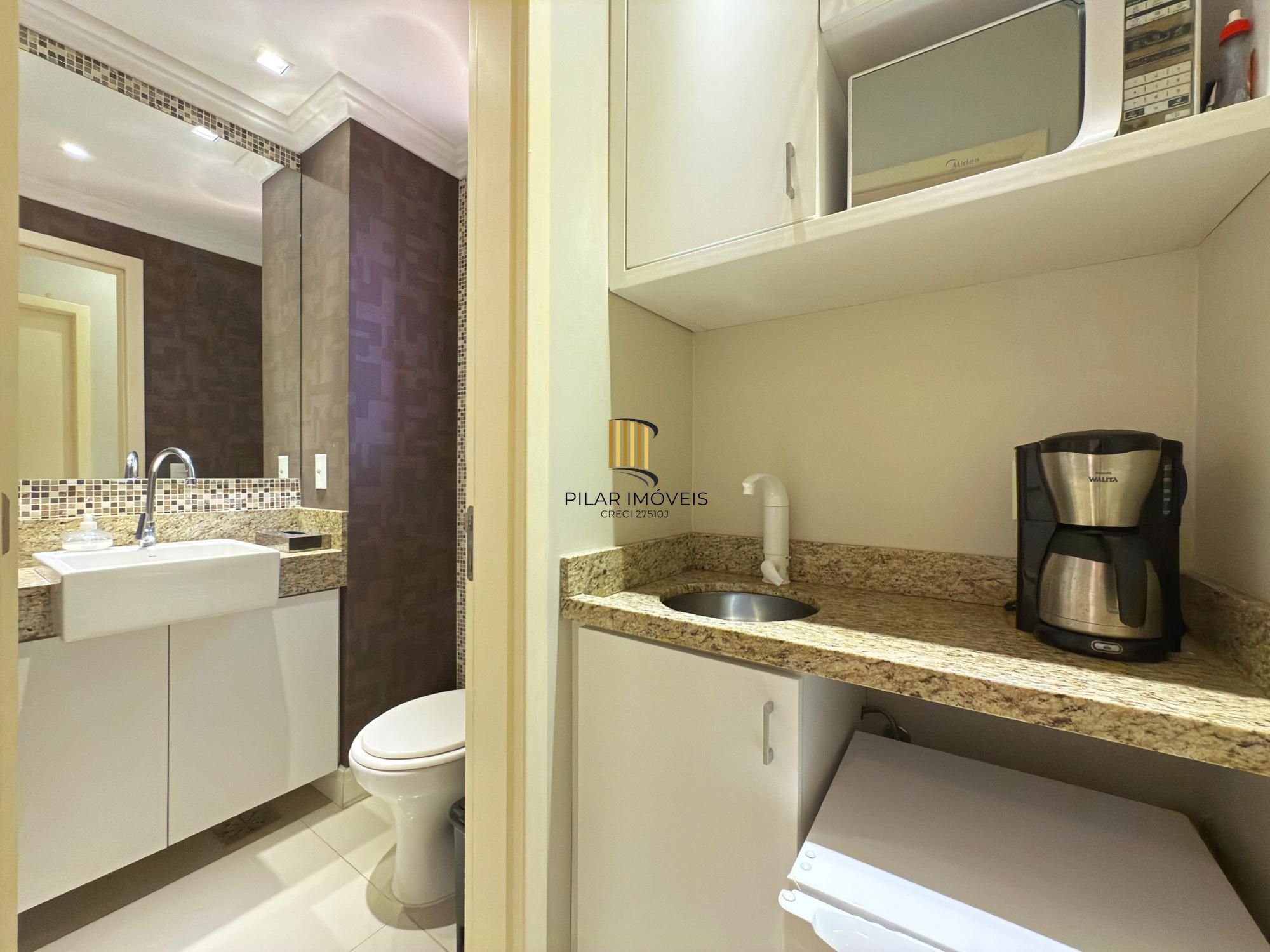 Sala Comercial À Venda Pronta no Mont'Serrat | 37m² | Mobiliada e Decorada | 1 Vaga