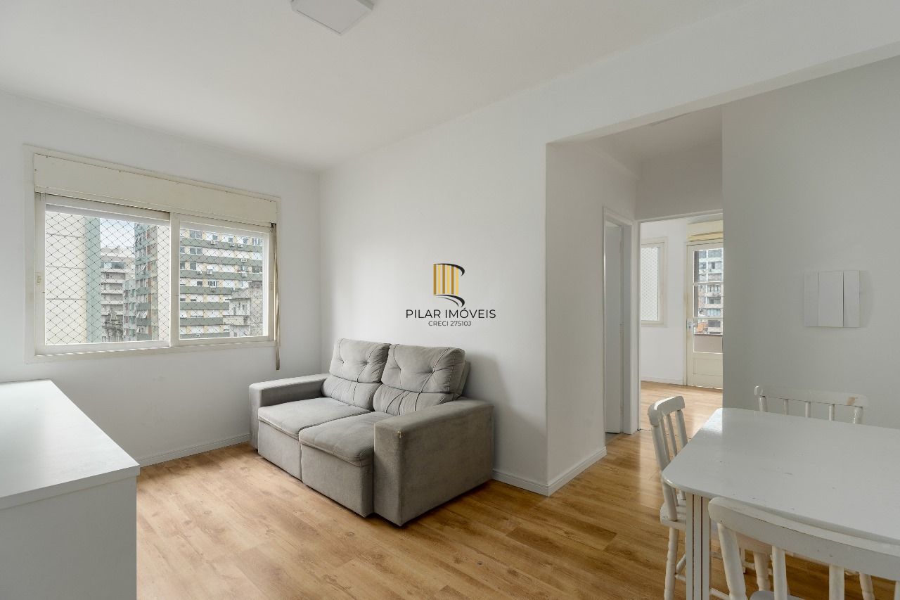 Apartamento para comprar com  68m²  no Centro Histórico