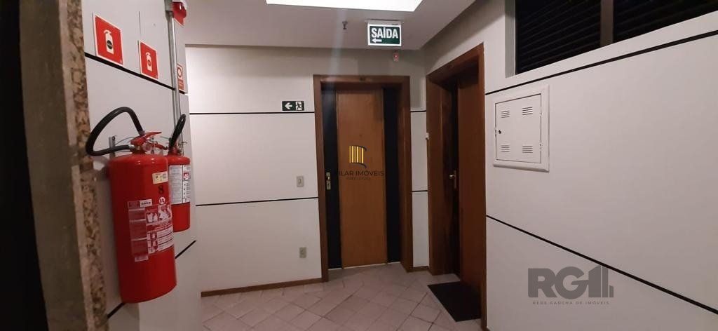 Sala comercial para Comprar  com 1 vaga na Cristóvão Colombo.