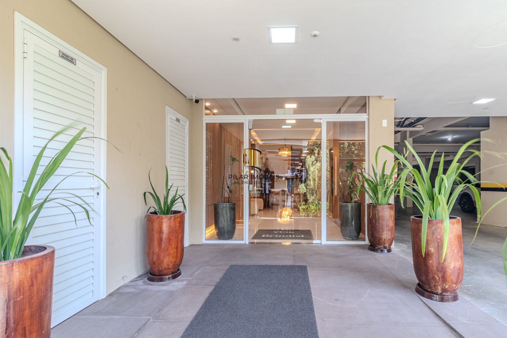 Apartamento Garden Espetacular: Pátio Privativo, Conforto Térmico e Sol na Medida Certa!