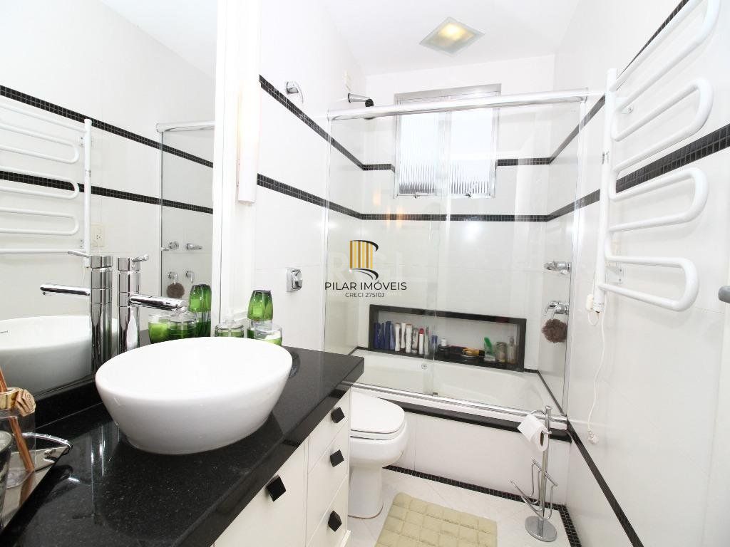 Apartamento para Comprar 113 m² por R$ 870.000,00 - Petrópolis - Porto Alegre/RS