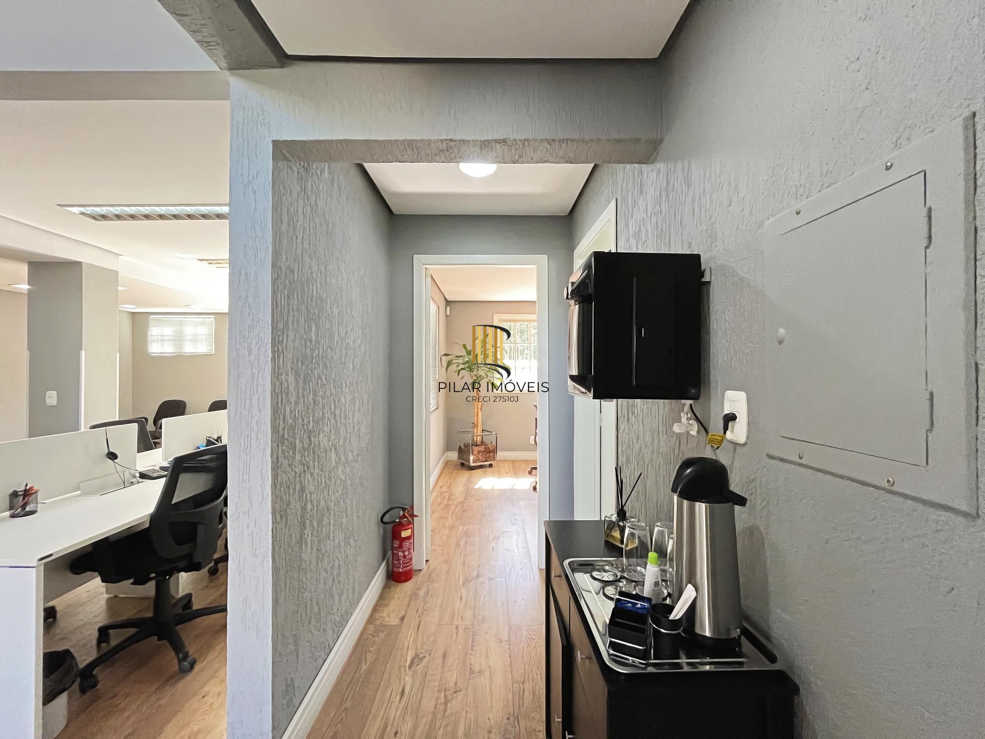 Excelente Casa comercial para comprar com 250m² na Avenida Palmeira