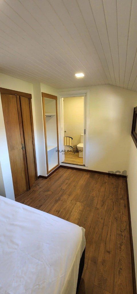 Casa Residencial para Comprar no centro de Gramado