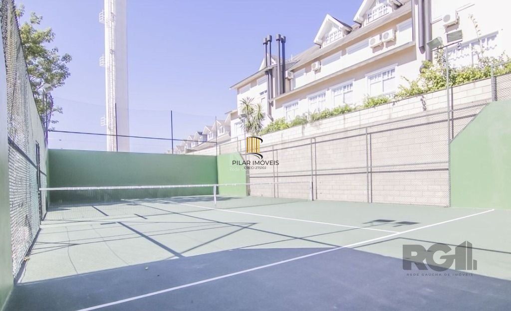 vende exelente casa com 442m² , 4 dormitórios Suíte, garagem para 4 carros