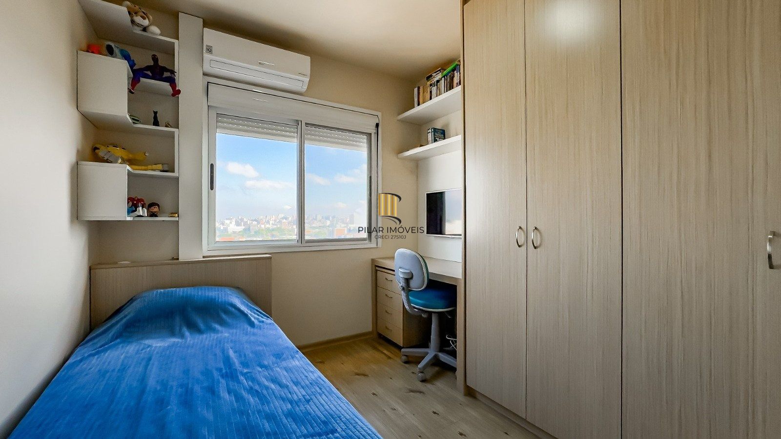 Apartamento totalmente mobiliado com 65m² no bairro Petrópolis!