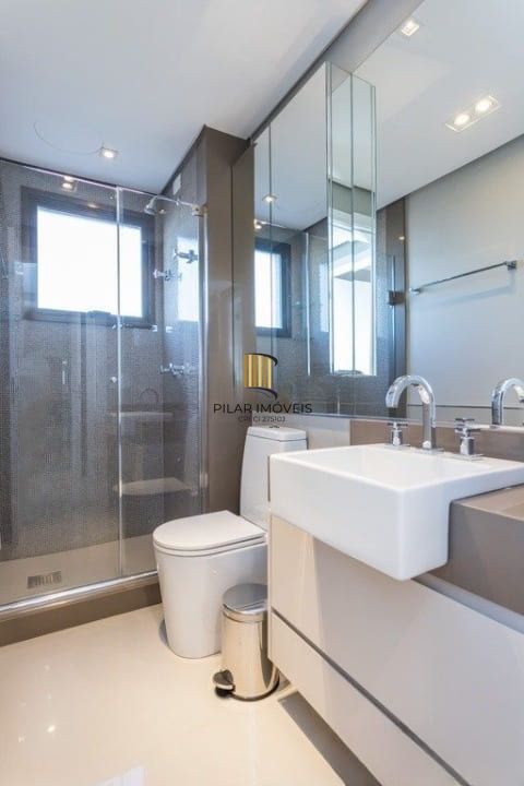 Apartamento de luxo com vista definitiva à venda no Três Figueiras