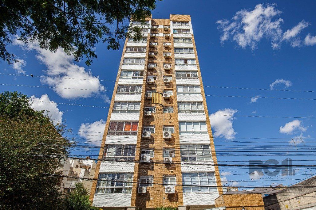 Apto para  Comprar , Mobiliado 3D, andar alto e excelente posição solar