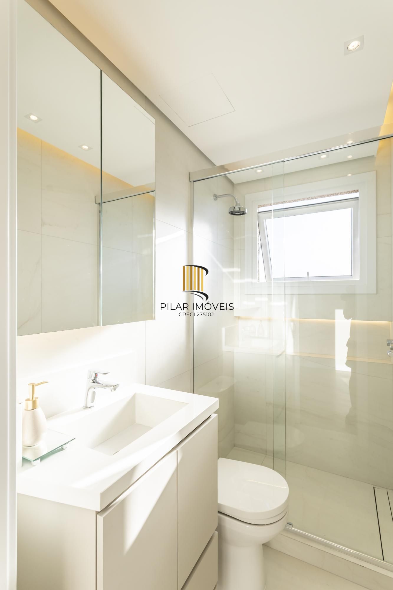Cobertura com 270m² 3 suítes 3 vagas