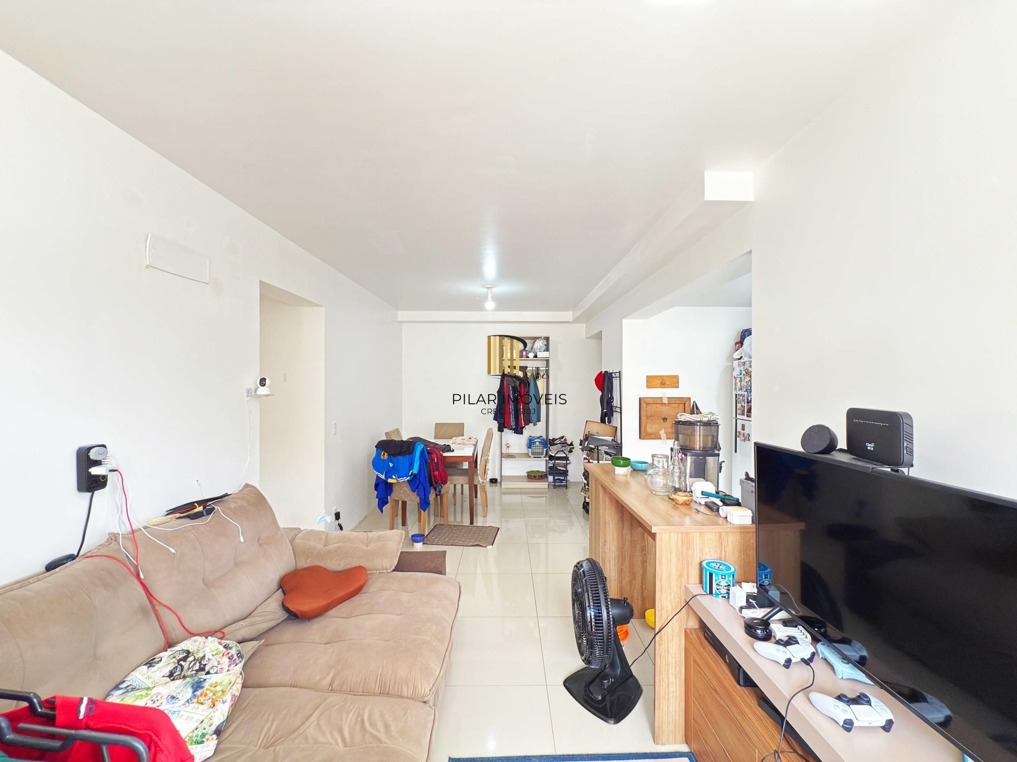 Lindo apartamento de 2 dormitórios e uma vaga de garagem