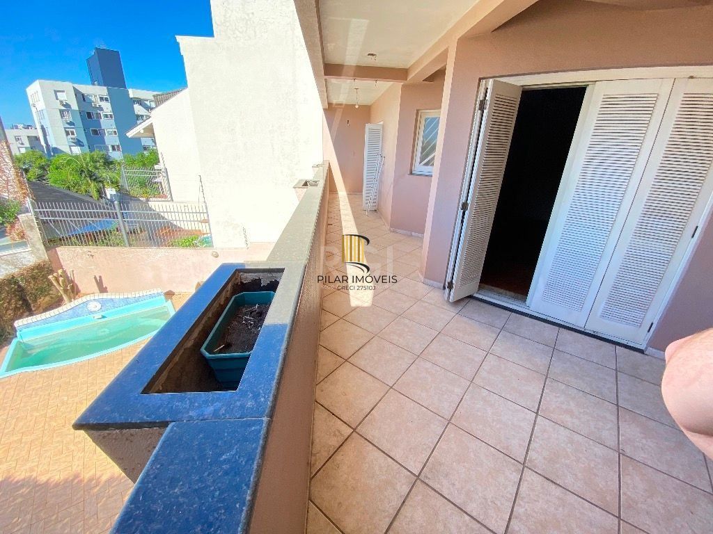 Casa para comprar com 4 dormitórios, 458 m² - Chácara das Pedras - Porto Alegre