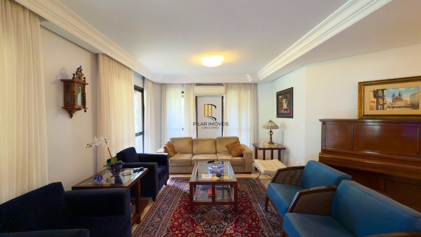 Apartamento semimobiliado com 2 suítes e 4 quartos no cobiçado bairro Bela Vista