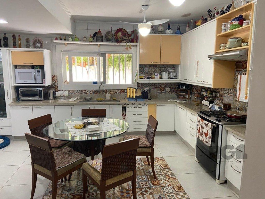 CASA CHACARA DAS PEDRAS,  4 QUARTOS, VENDE , 630 METROS