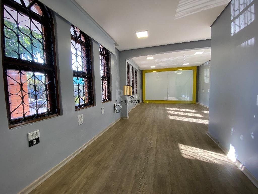 Excelente Casa Comercial Reformada Para comprar  - Partenon - Porto Alegre/RS