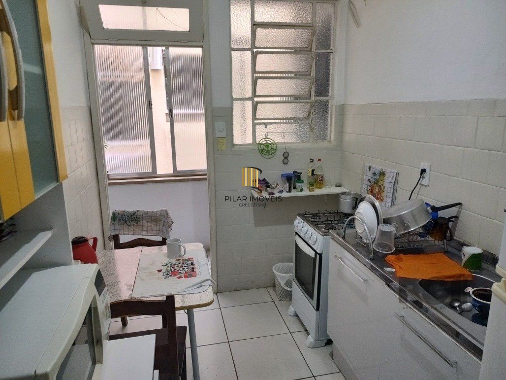 Apartamento, 77,11m ² 2 dormitórios, 2 banheiros, com dependência de empregado