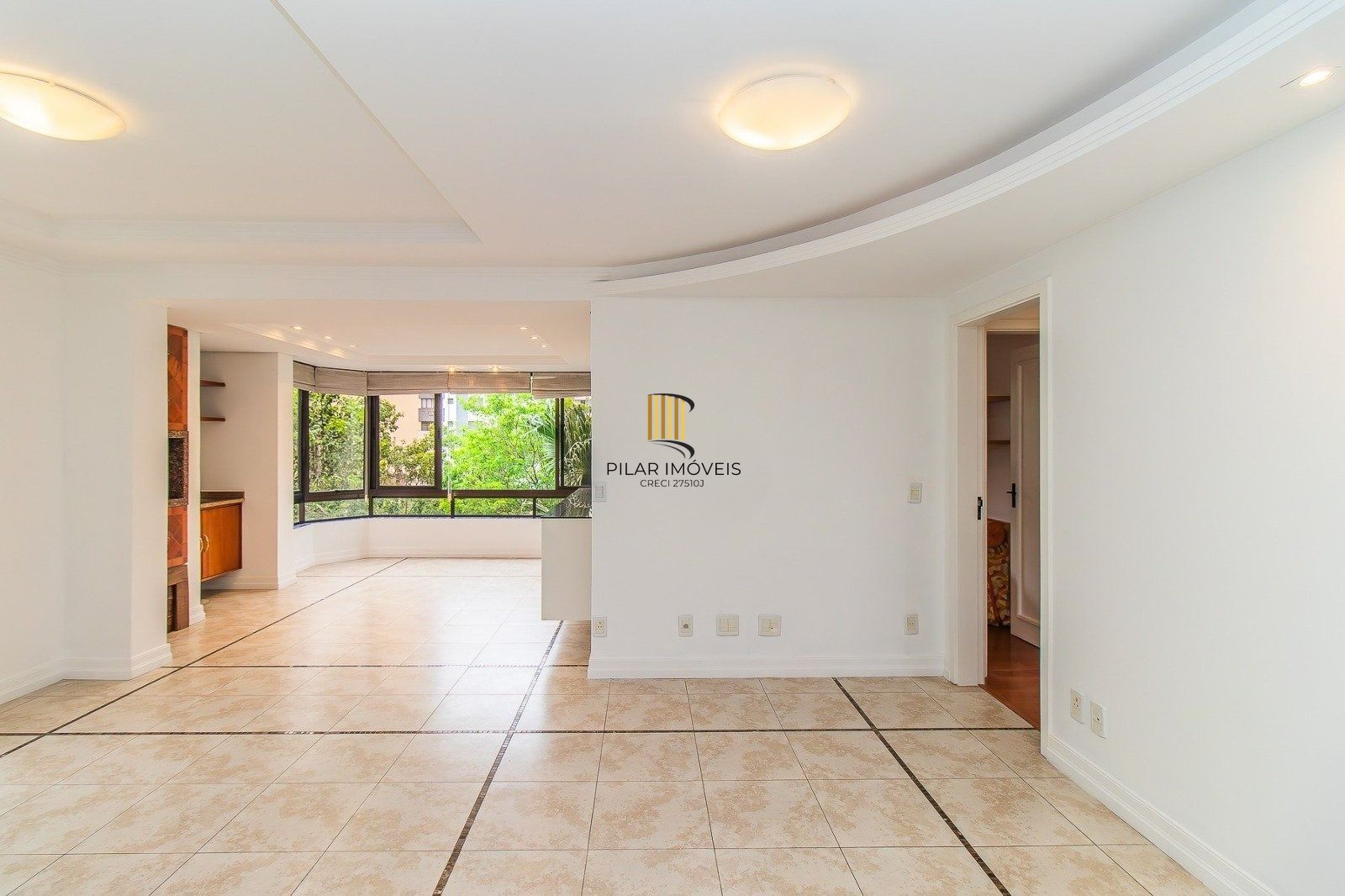 Apartamento com 118m² e 3 dormitórios, 1 suíte, 2 vagas no bairro Higienópolis